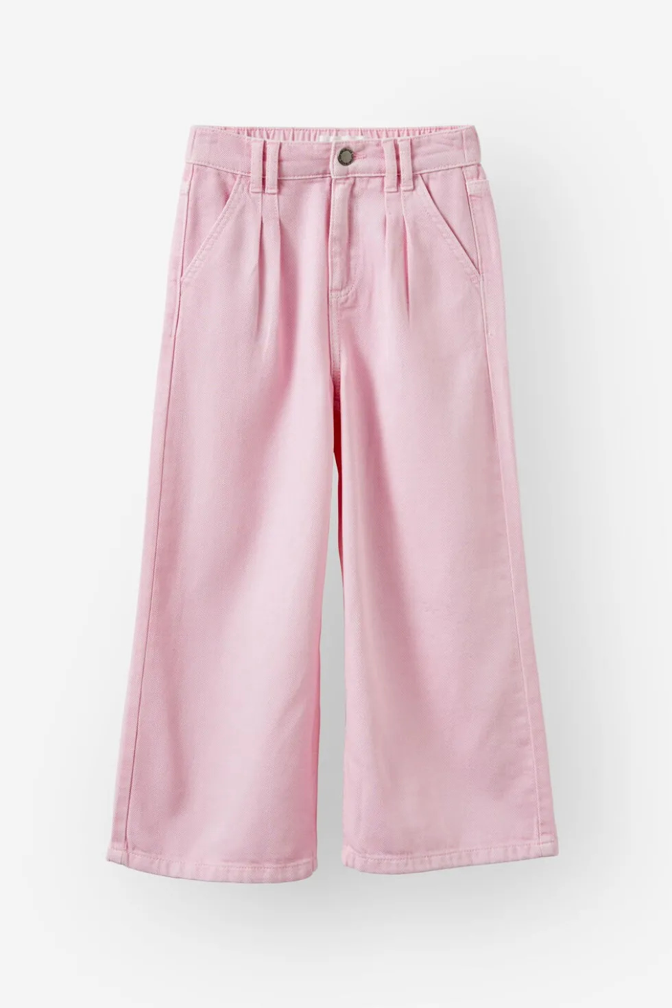 Pleat Front Relaxed Denim Jean