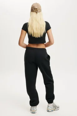 Plush Essential Gym Sweatpant