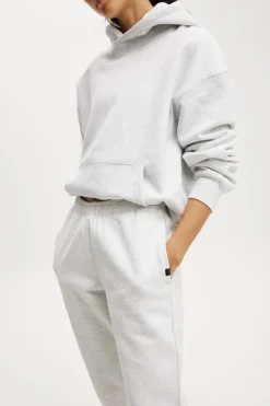 Plush Essential Gym Sweatpant