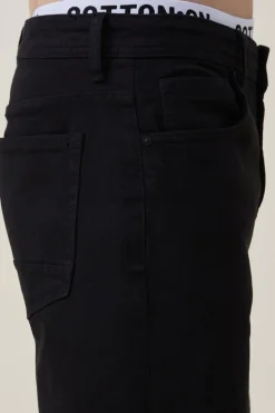 Relaxed Tapered Jean