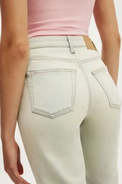 Sienna High Flare Jean