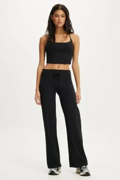Straight Leg Stretch Woven Pant