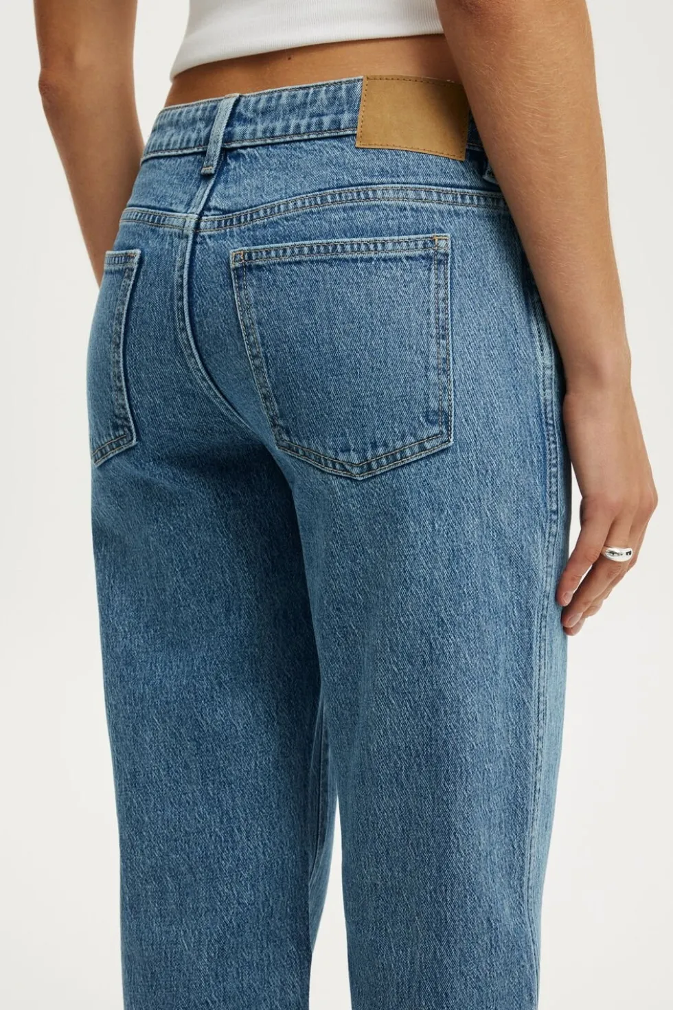 Stretch Slim Straight Jean