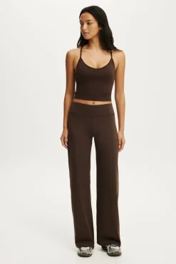 Studio Wide Leg Pant