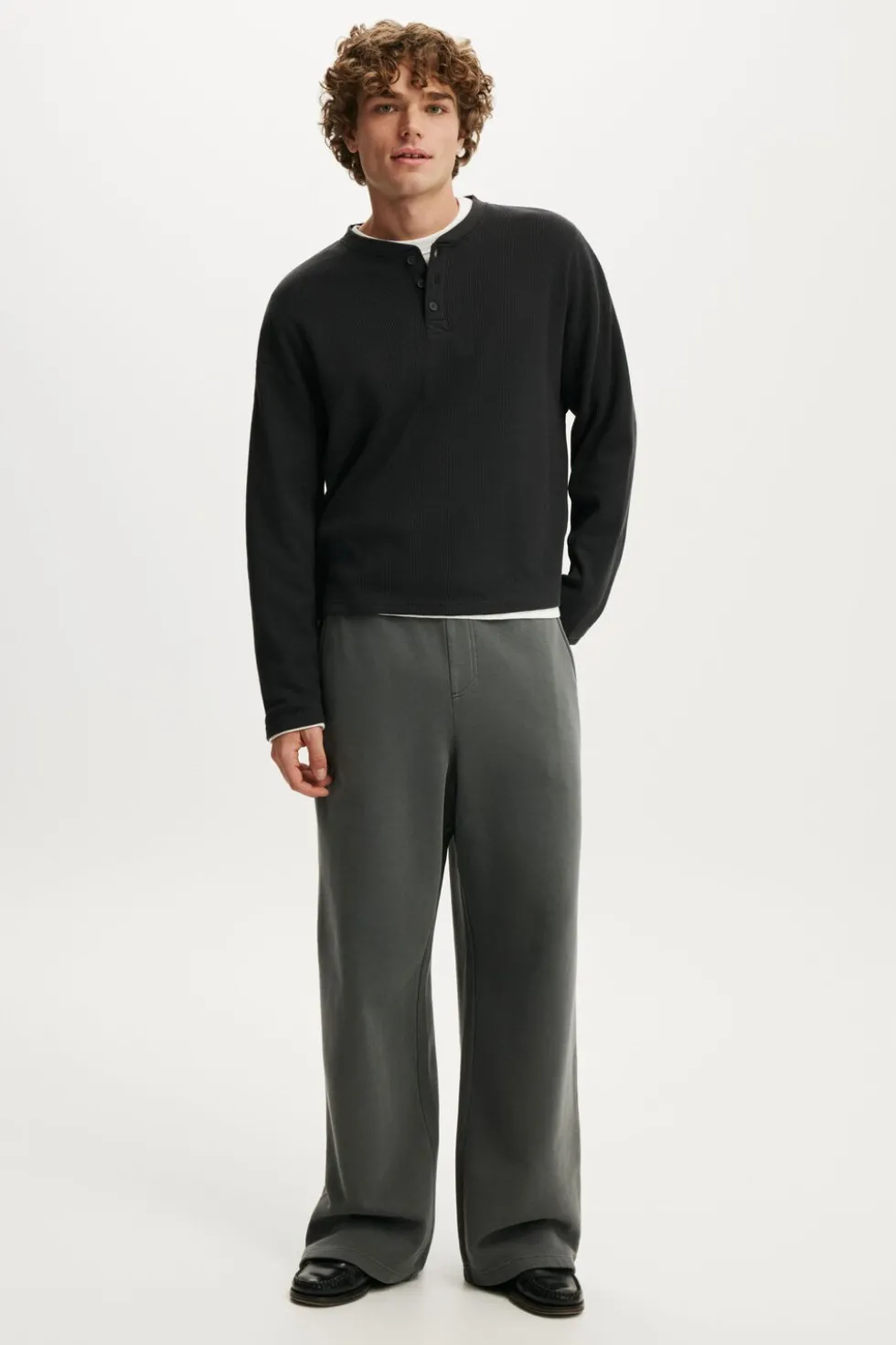 Super Baggy Sweatpant