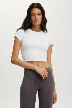 Ultra Soft Cropped Fitted Tshirt