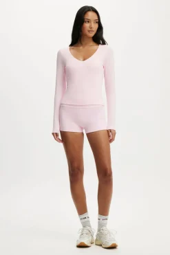 Ultra Soft Scoop Neck Long Sleeve