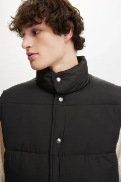 Vermont Puffer Vest for Men - An Eco-Friendly Choice | Cotton On