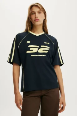 Vneck Oversized Raglan Graphic Tee